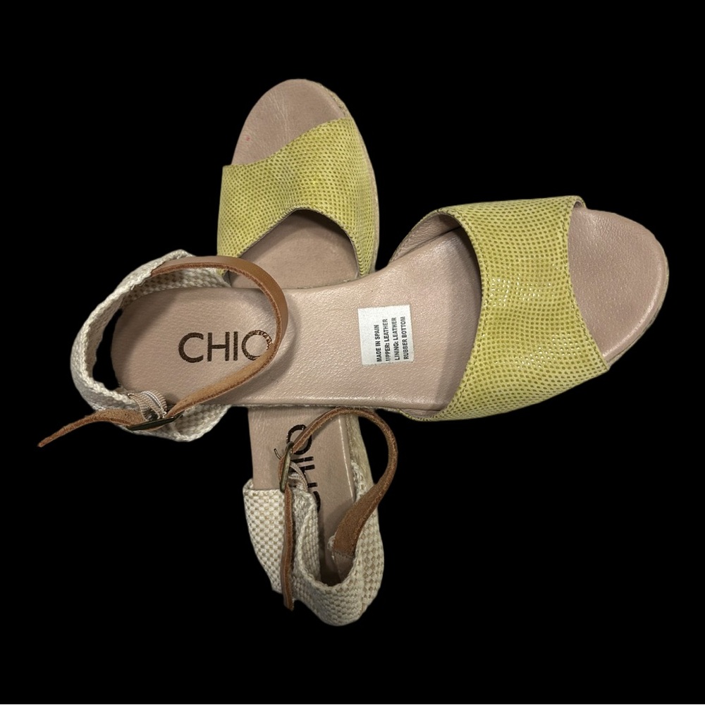 CHIO Spanish Leather Green & Cream Peep Toe Sandals Size 9 EUR 40
